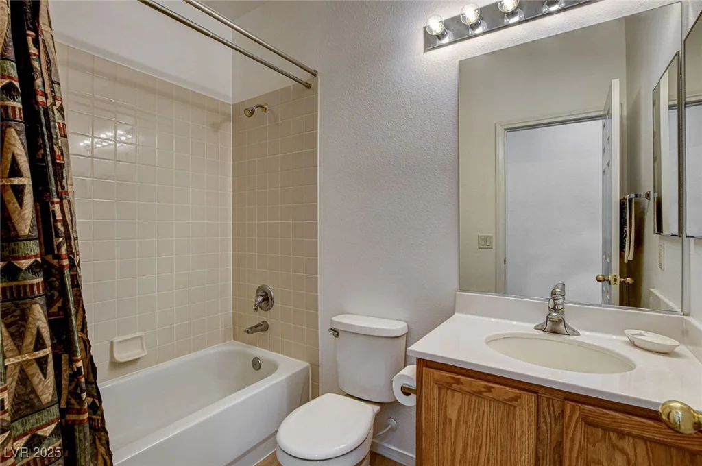 5965 Poplar Tree, Las Vegas, NV 89148