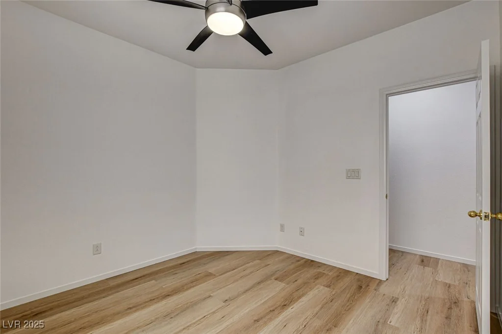 5965 Poplar Tree, Las Vegas, NV 89148