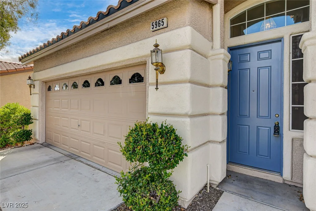 5965 Poplar Tree, Las Vegas, NV 89148