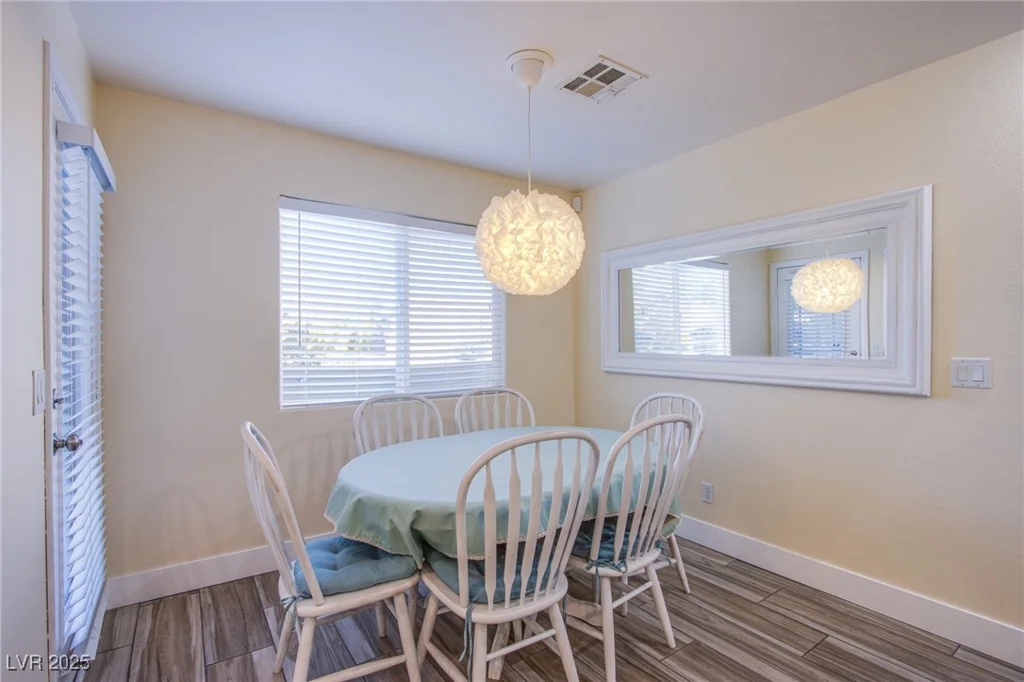 9144 Epworth, Las Vegas, NV 89148