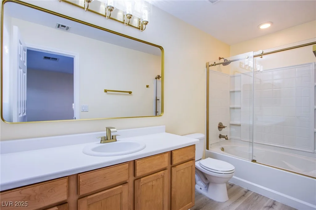 9144 Epworth, Las Vegas, NV 89148
