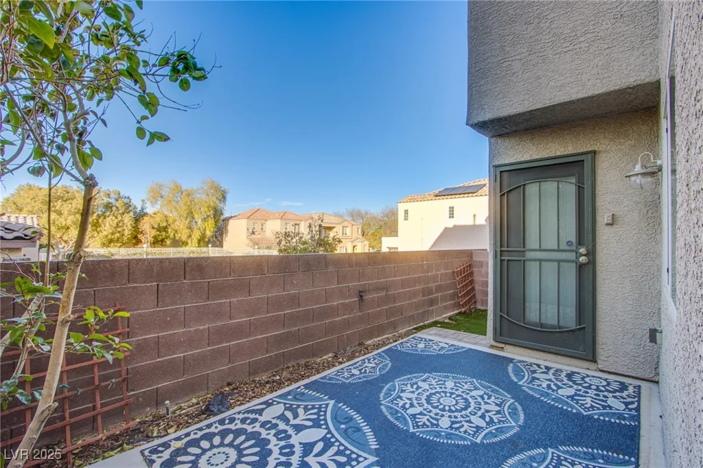9144 Epworth, Las Vegas, NV 89148