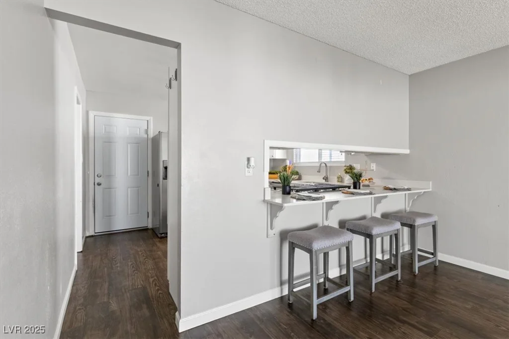 8212 Ducharme, Las Vegas, NV 89145