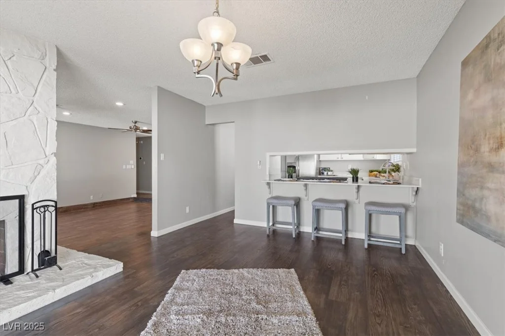 8212 Ducharme, Las Vegas, NV 89145