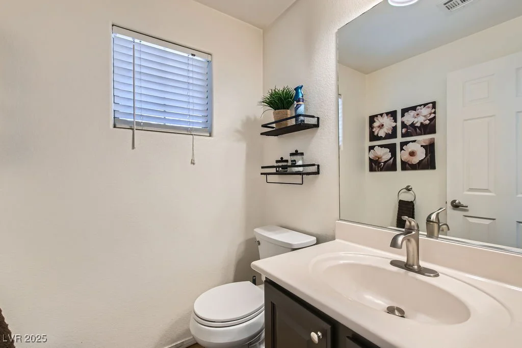 7344 Jelson Falls, Las Vegas, NV 89131