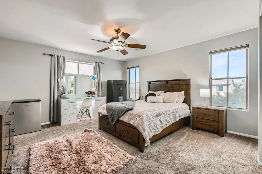 7344 Jelson Falls, Las Vegas, NV 89131