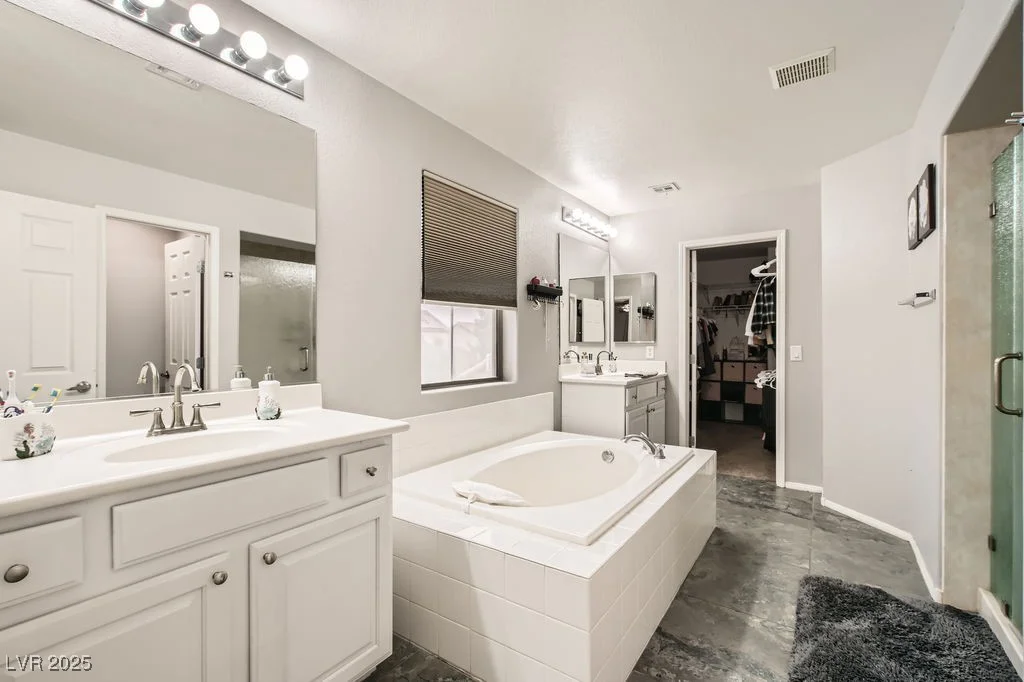 7344 Jelson Falls, Las Vegas, NV 89131