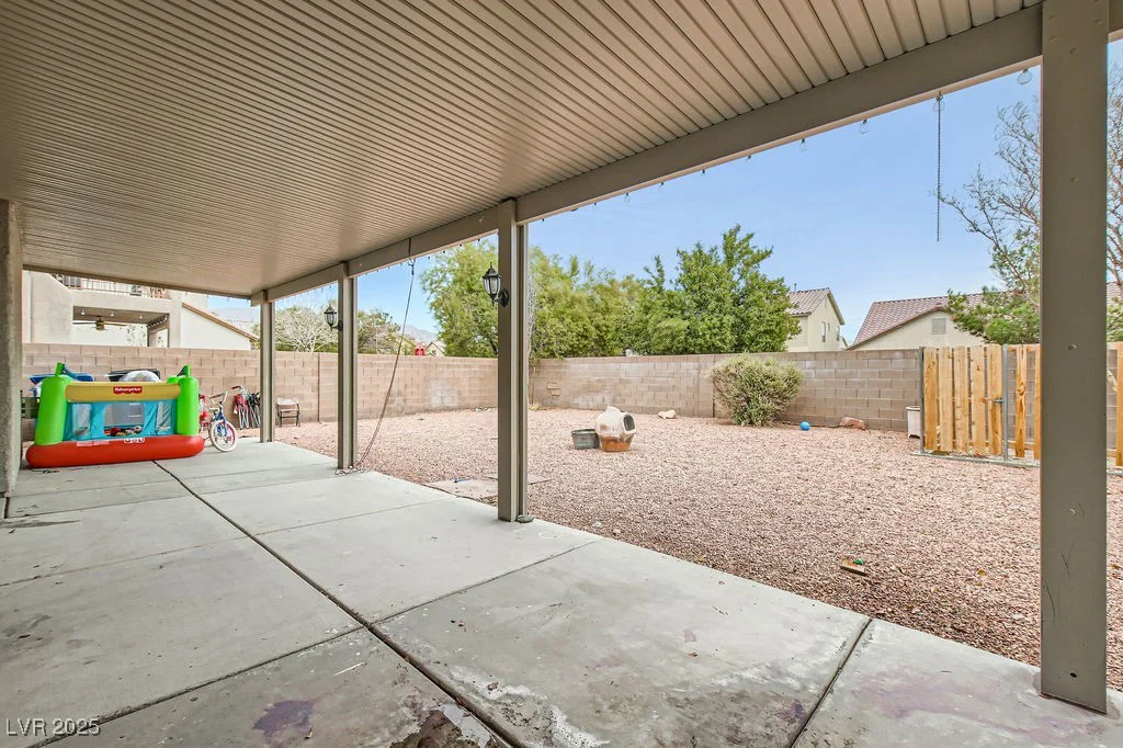7344 Jelson Falls, Las Vegas, NV 89131