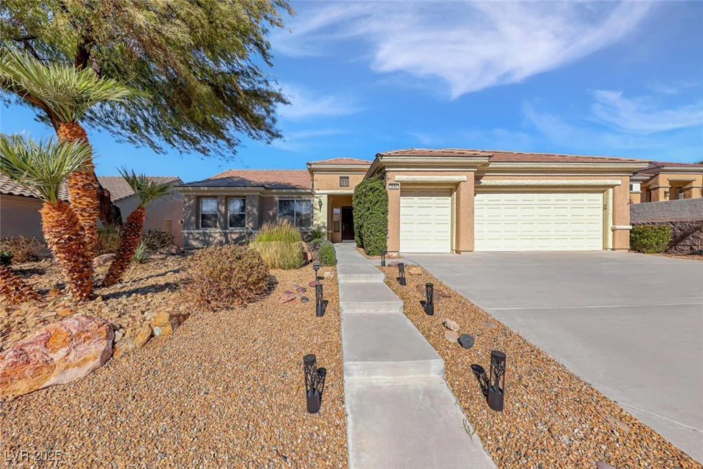 2540 Thatcher, Henderson, NV 89052