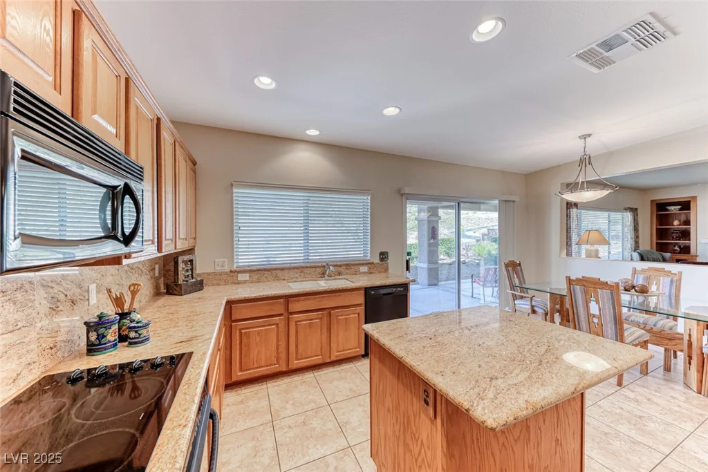 2540 Thatcher, Henderson, NV 89052