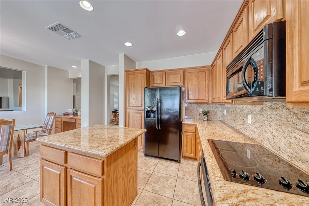 2540 Thatcher, Henderson, NV 89052