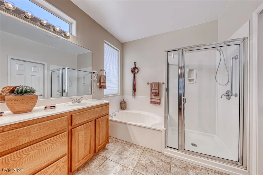 2540 Thatcher, Henderson, NV 89052