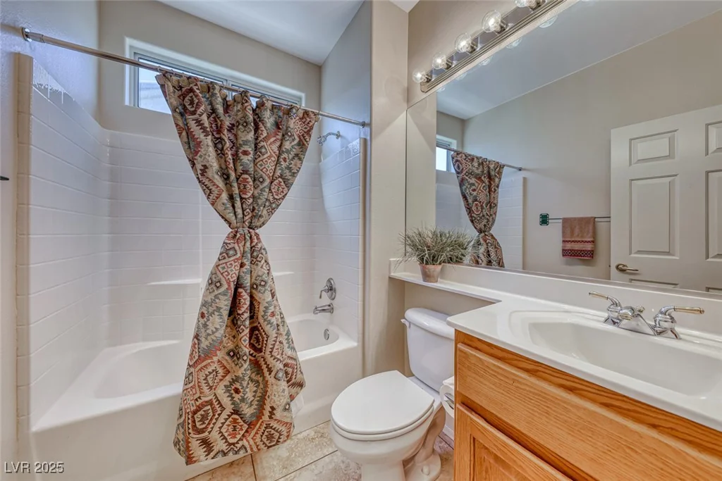 2540 Thatcher, Henderson, NV 89052