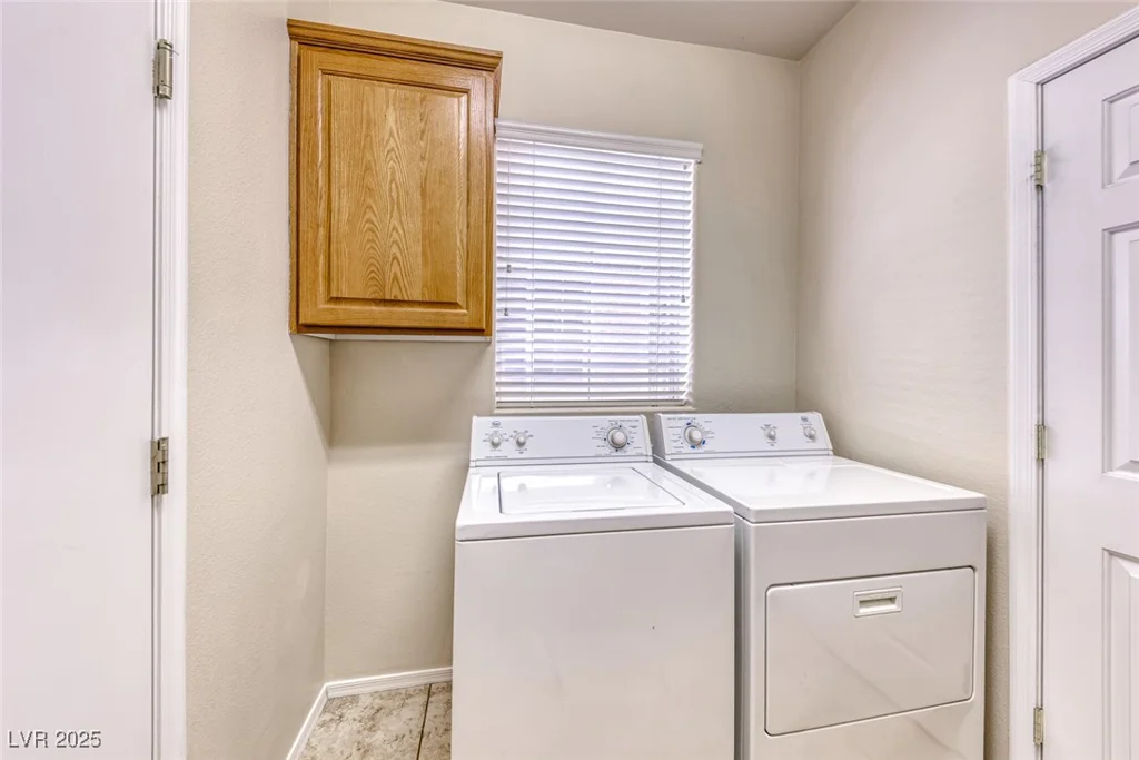 2540 Thatcher, Henderson, NV 89052