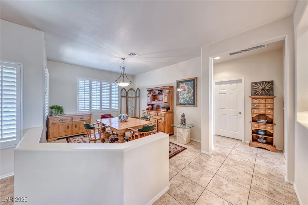2540 Thatcher, Henderson, NV 89052