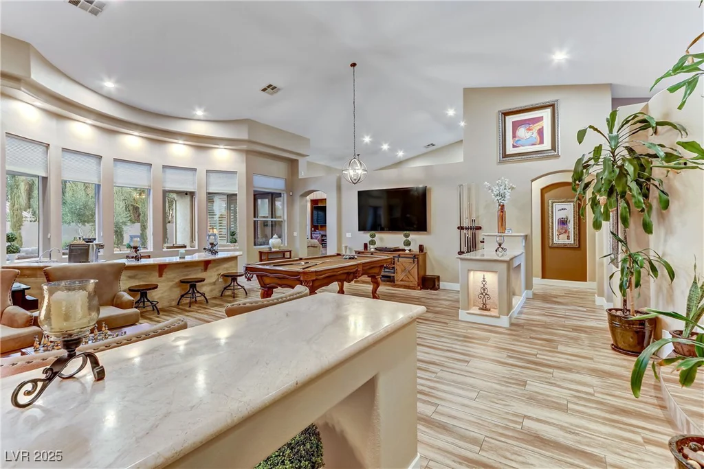 5434 Pendini Point, Las Vegas, NV 89141