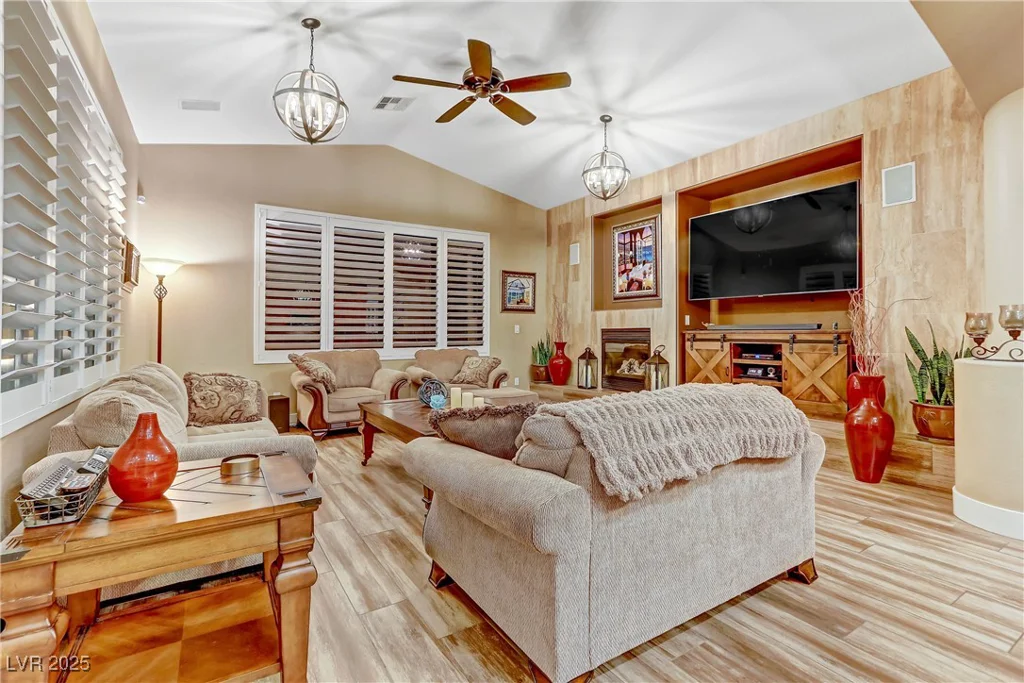 5434 Pendini Point, Las Vegas, NV 89141