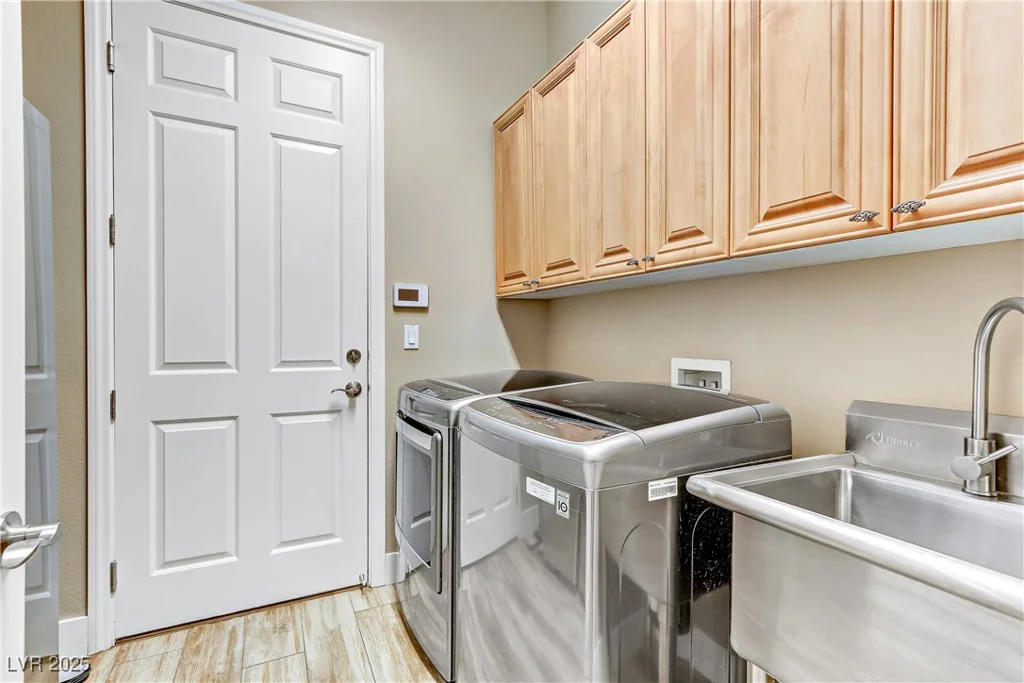 5434 Pendini Point, Las Vegas, NV 89141