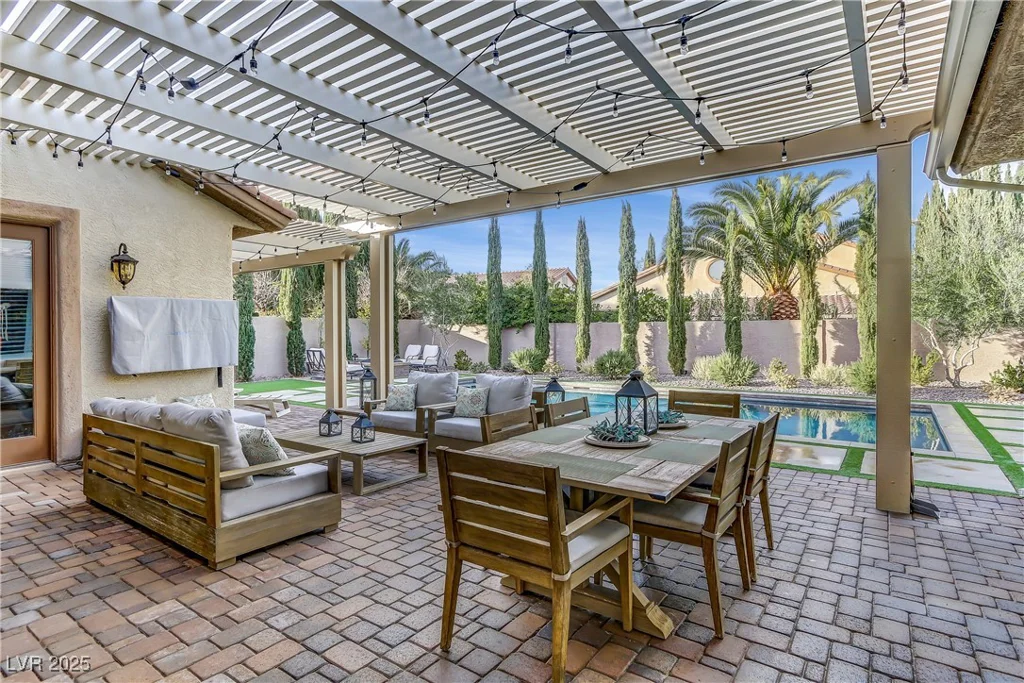 5434 Pendini Point, Las Vegas, NV 89141