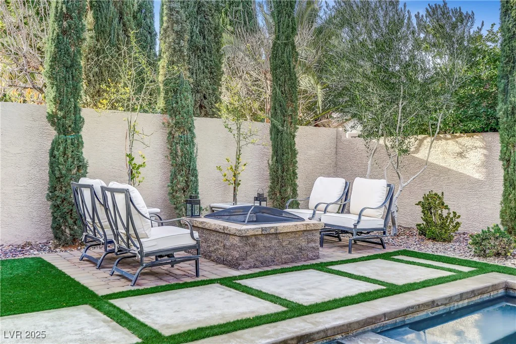 5434 Pendini Point, Las Vegas, NV 89141