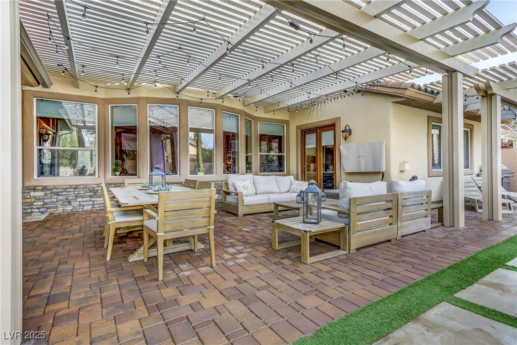 5434 Pendini Point, Las Vegas, NV 89141