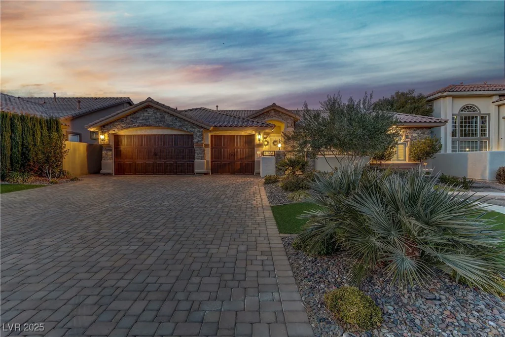 5434 Pendini Point, Las Vegas, NV 89141