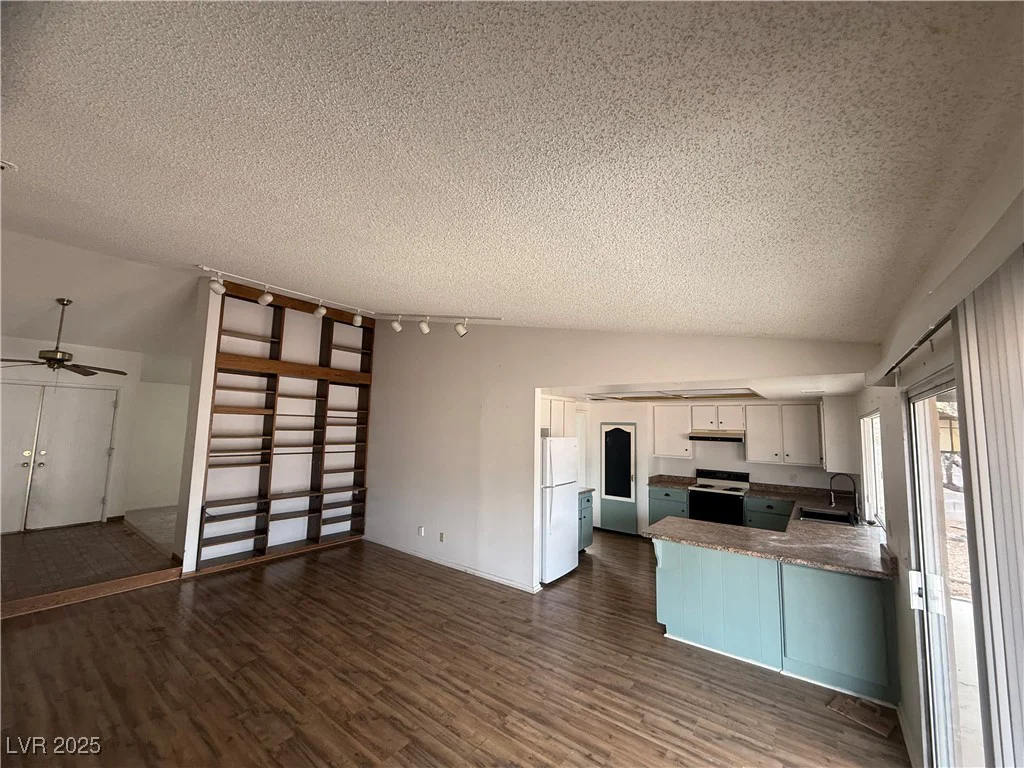 904 Dianne, Boulder City, NV 89005