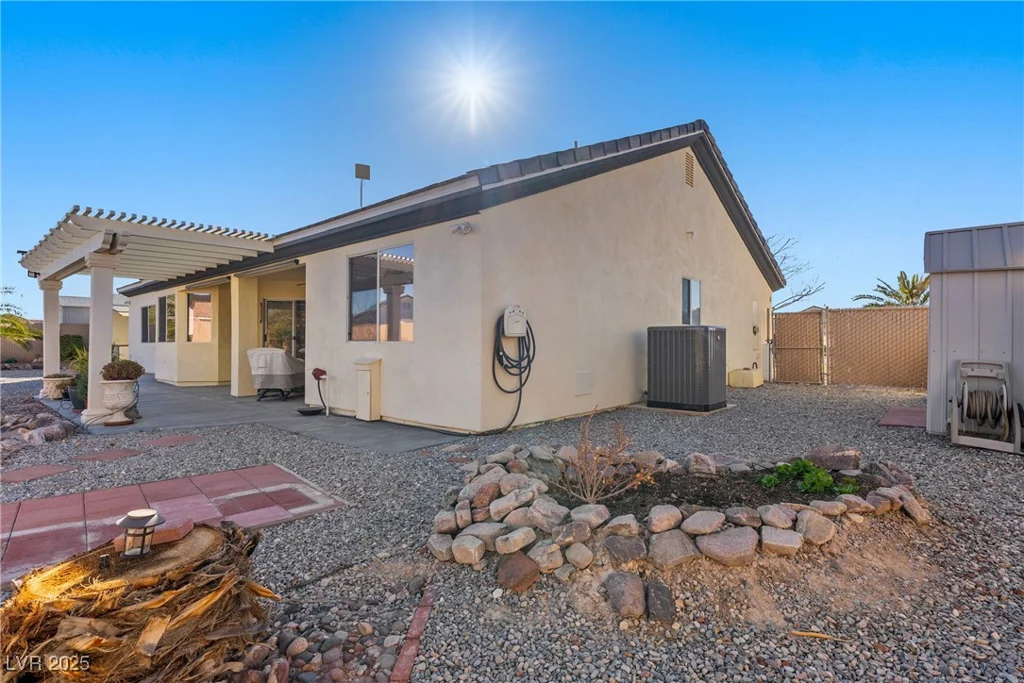341 Dylan, Pahrump, NV 89048