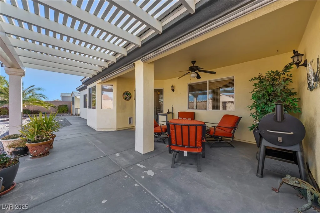 341 Dylan, Pahrump, NV 89048