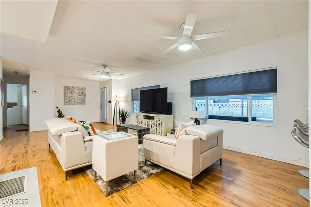 5058 Ridge Club, Las Vegas, NV 89103