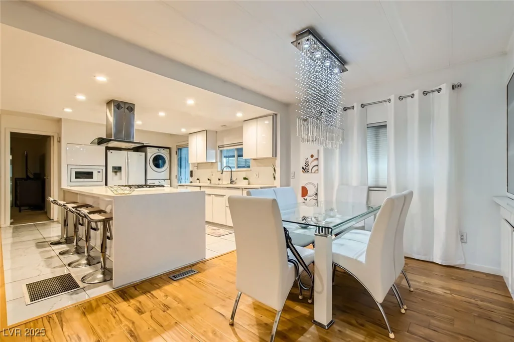 5058 Ridge Club, Las Vegas, NV 89103