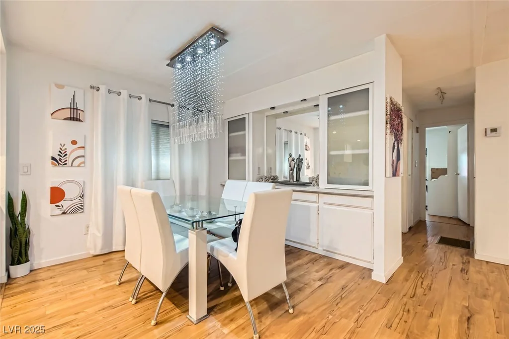 5058 Ridge Club, Las Vegas, NV 89103