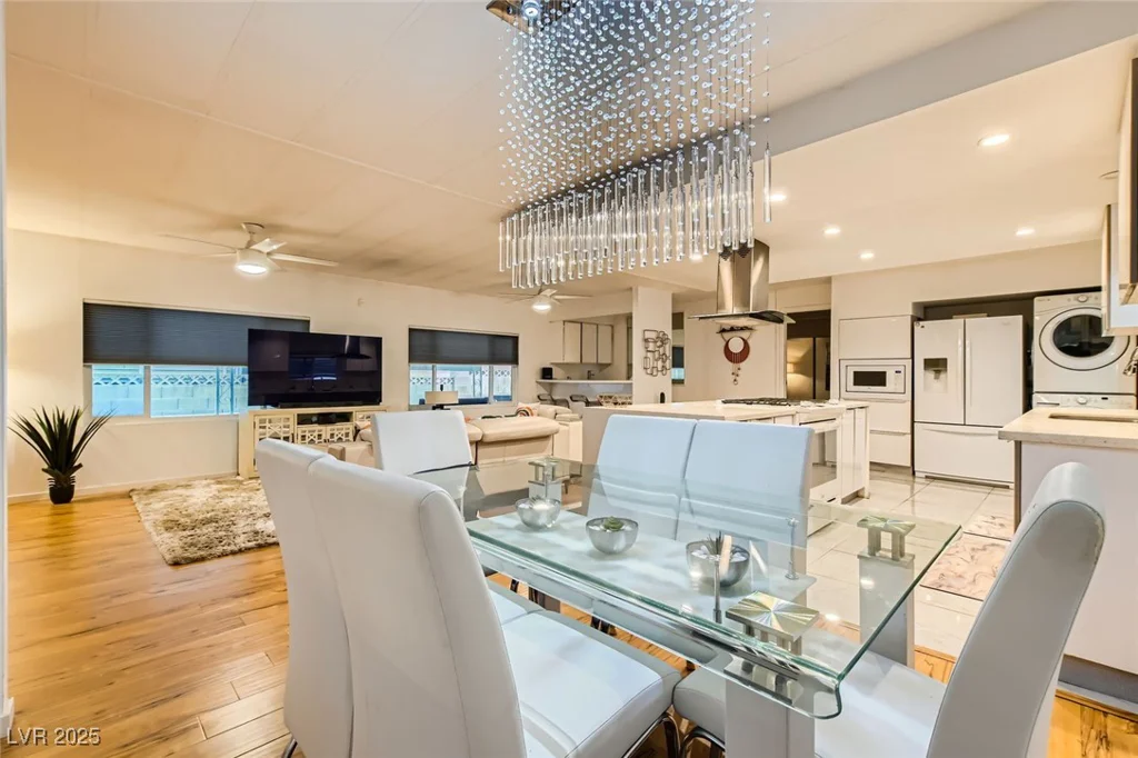 5058 Ridge Club, Las Vegas, NV 89103