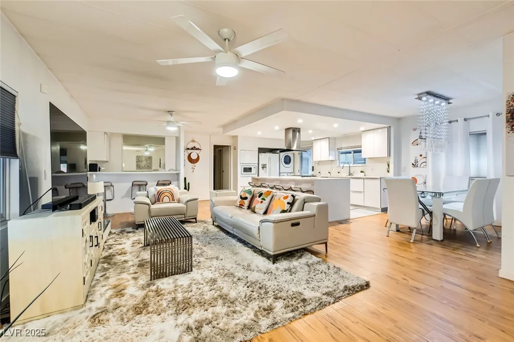 5058 Ridge Club, Las Vegas, NV 89103