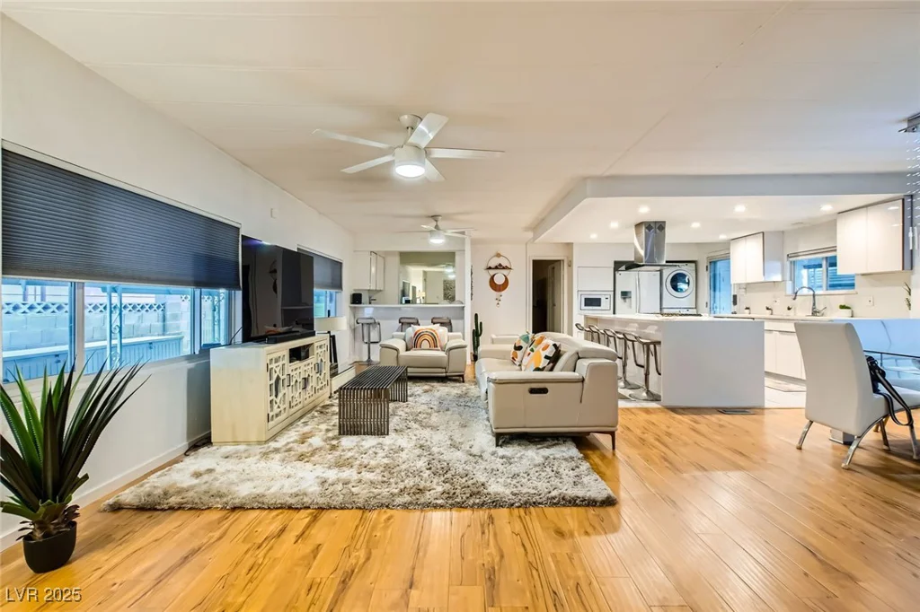 5058 Ridge Club, Las Vegas, NV 89103