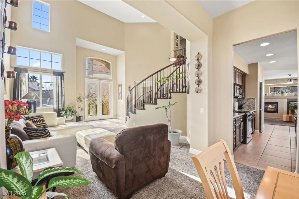 8106 Buffalo Clan, Las Vegas, NV 89131