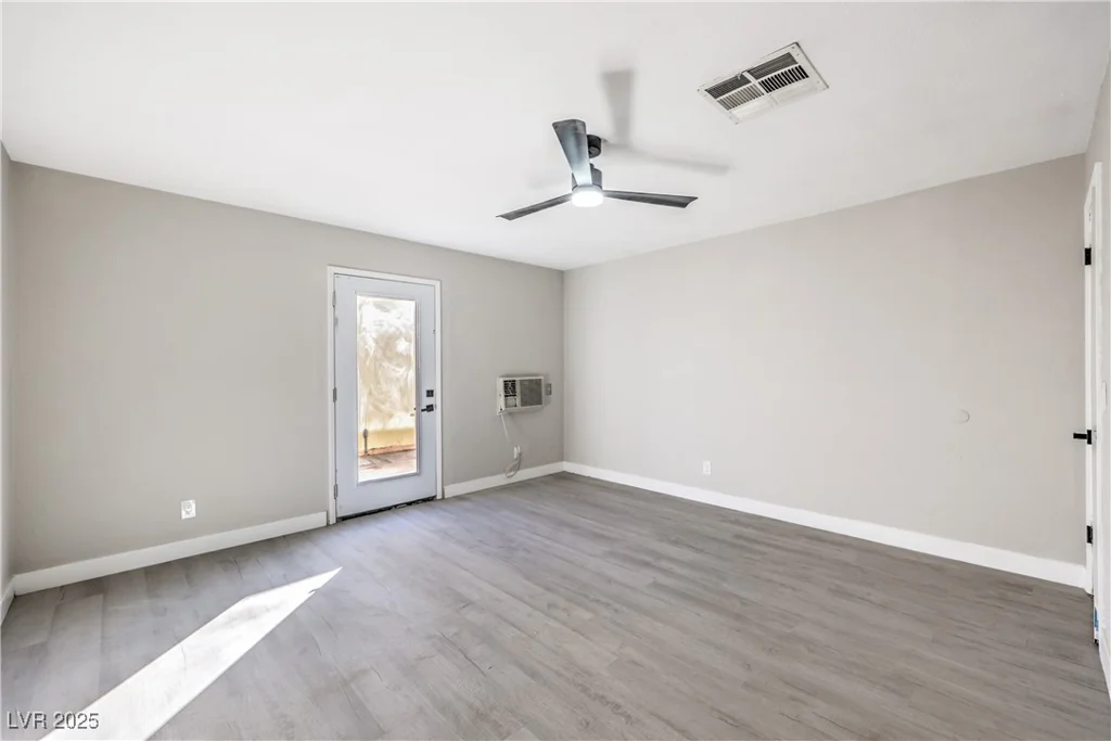 2532 Salt Lake, North Las Vegas, NV 89030