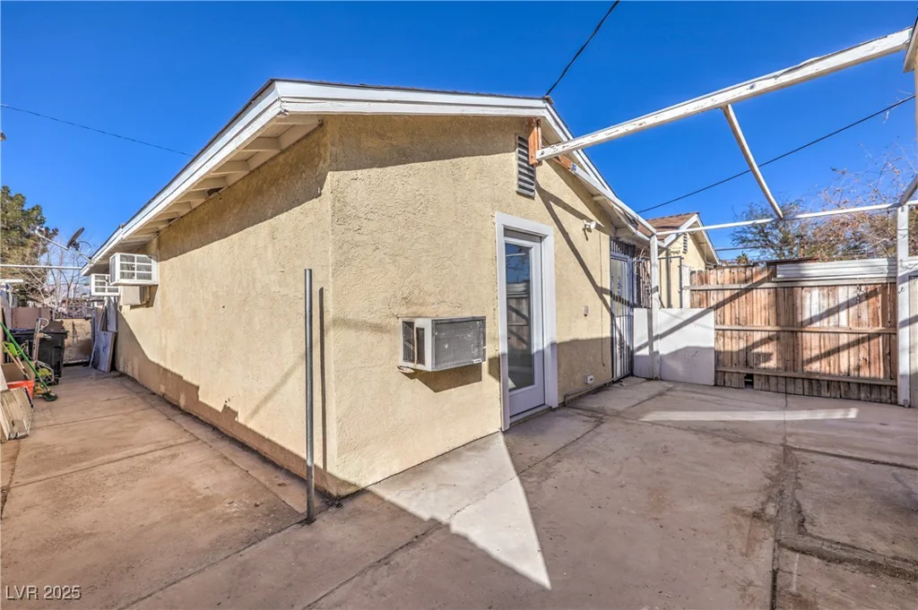 2532 Salt Lake, North Las Vegas, NV 89030