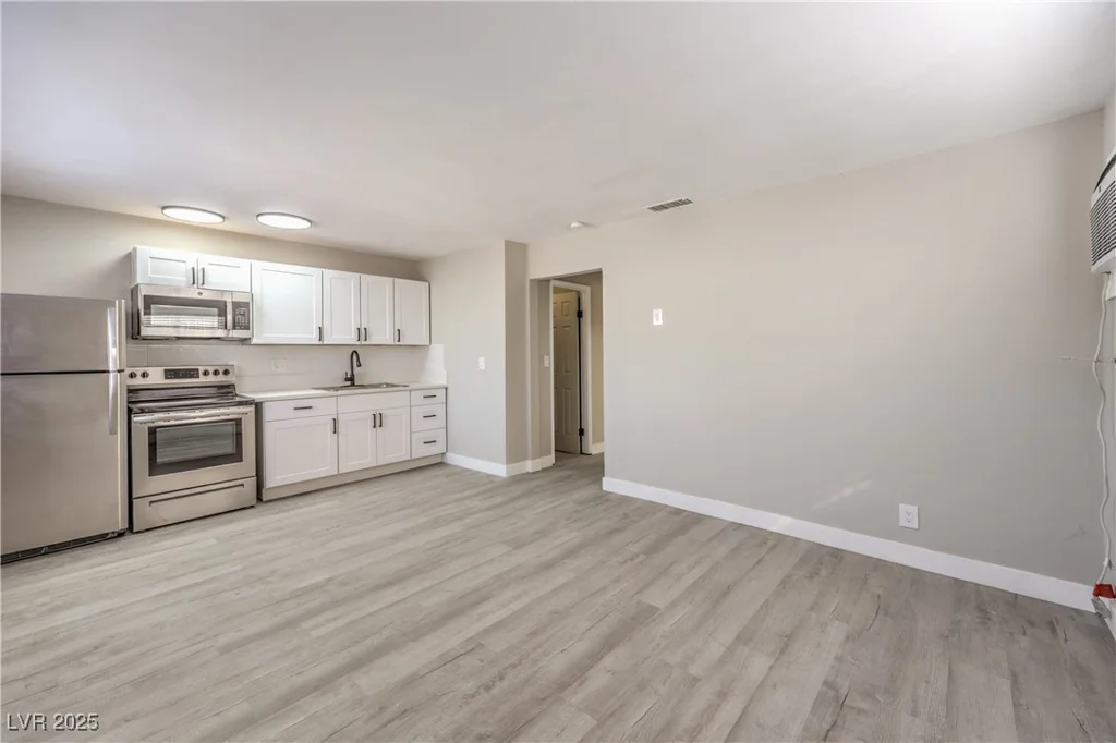 2532 Salt Lake, North Las Vegas, NV 89030