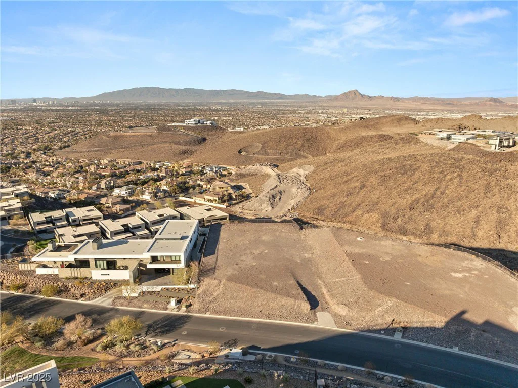 15 Cloud Chaser, Henderson, NV 89012