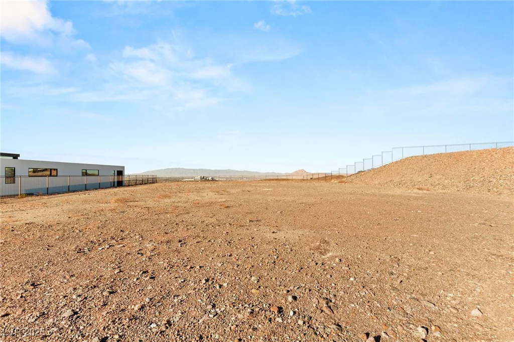 15 Cloud Chaser, Henderson, NV 89012