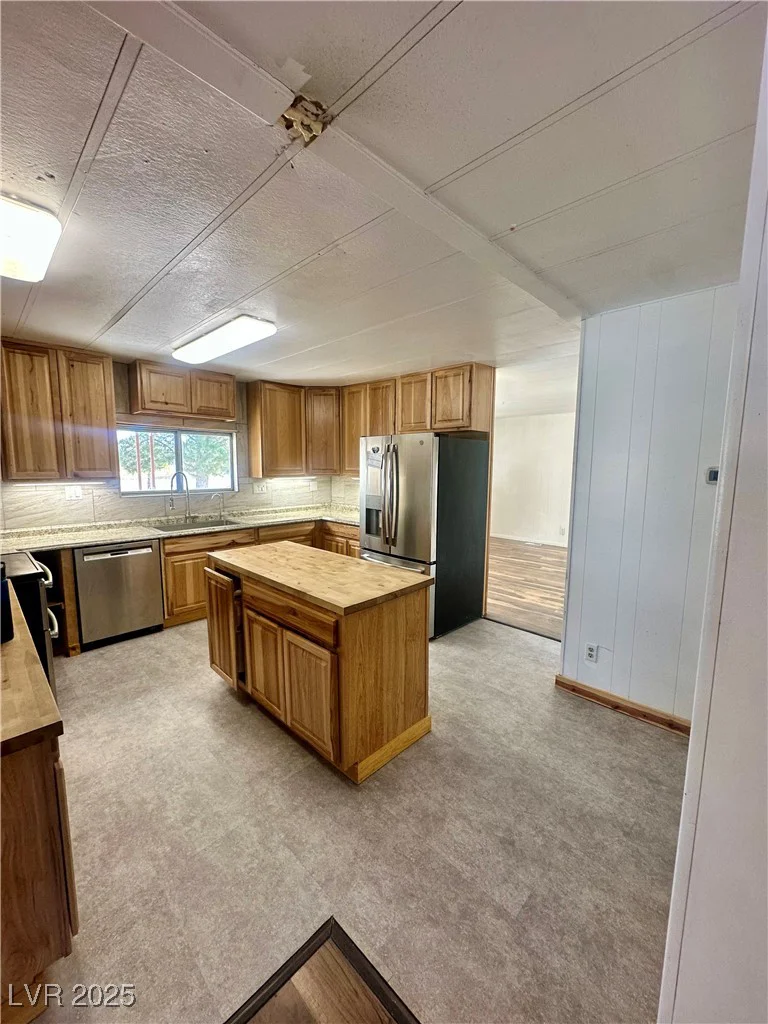 330 Corbin, Pahrump, NV 89048