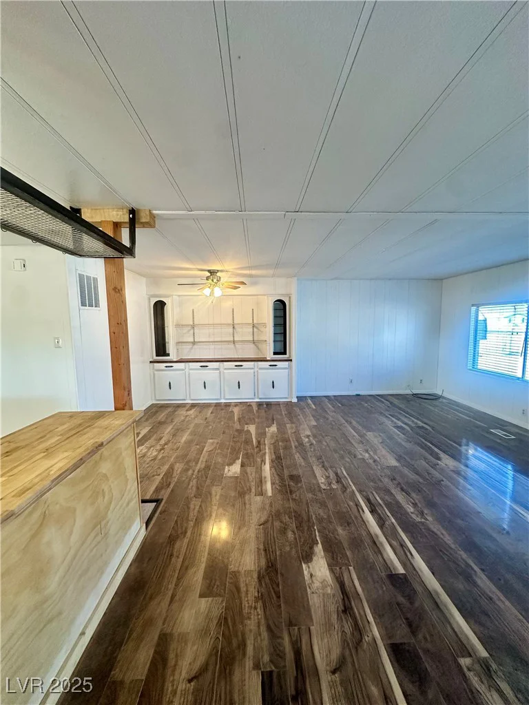330 Corbin, Pahrump, NV 89048