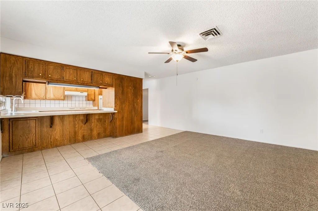 845 Palo Verde, Henderson, NV 89015