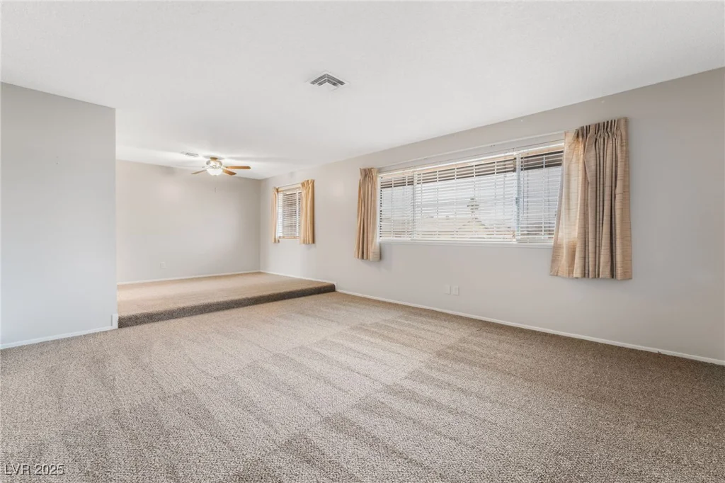 845 Palo Verde, Henderson, NV 89015