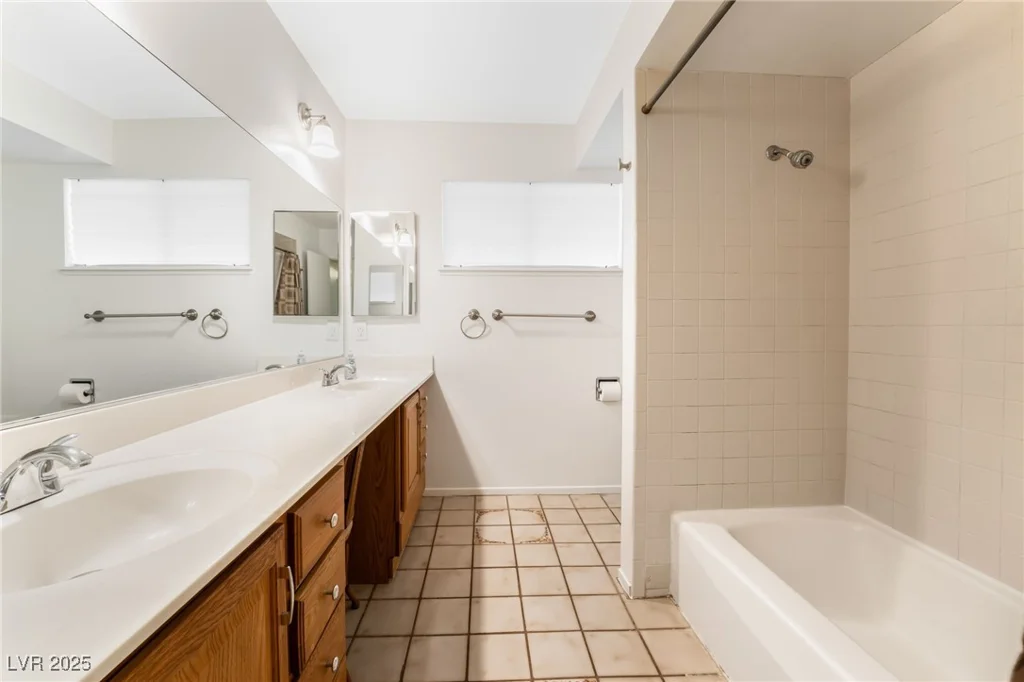 845 Palo Verde, Henderson, NV 89015