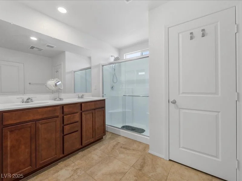 9734 Cluny, Las Vegas, NV 89178