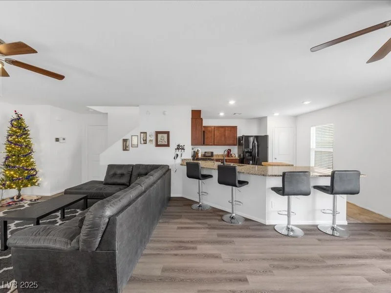 9734 Cluny, Las Vegas, NV 89178