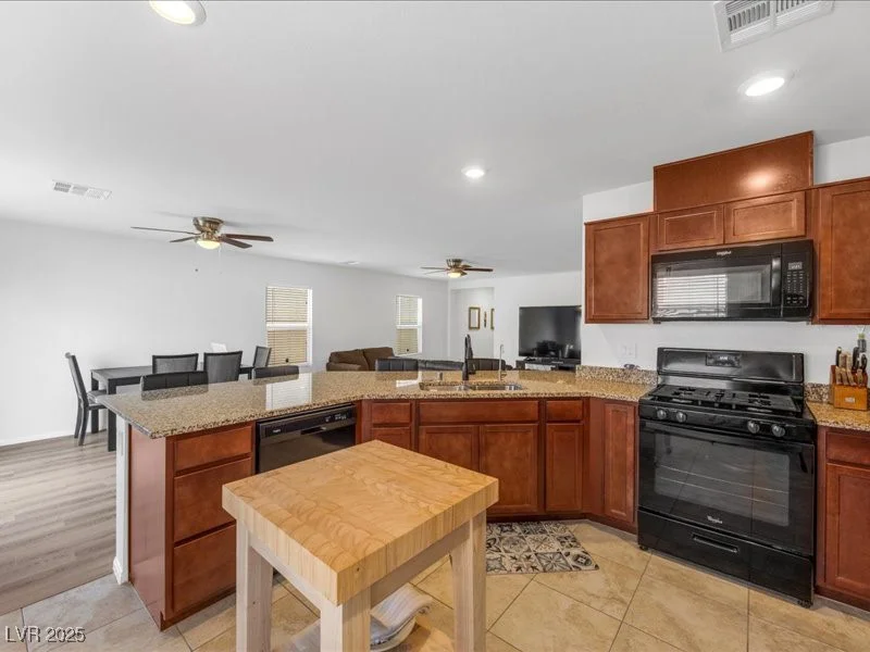 9734 Cluny, Las Vegas, NV 89178