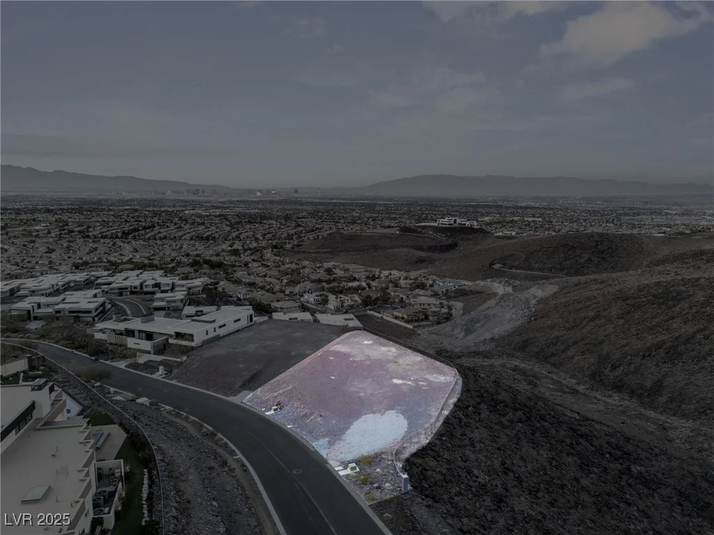 17 Cloud Chaser, Henderson, NV 89012